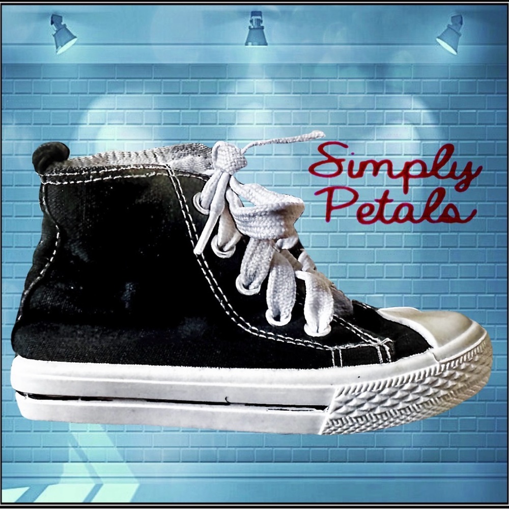 Toddler Black and White High-Top Sneaker by Simply Petals
